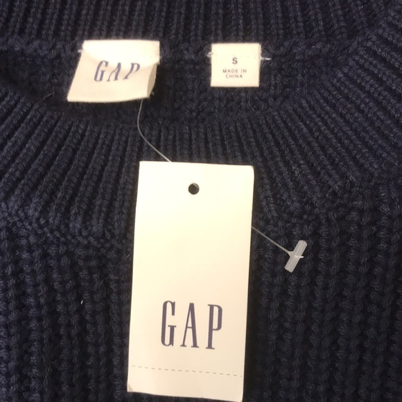 Dark blue GAP sweater - Picture 2 of 2